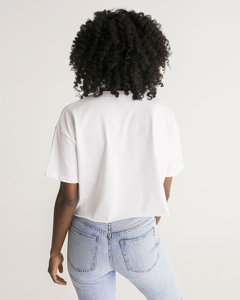 The Waterfall Garden Women's Lounge Cropped Tee