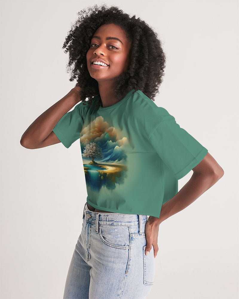 The Ethereal Tree Women's Lounge Cropped Tee