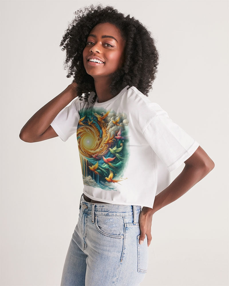 Avian Dance of the Sun Women's Lounge Cropped Tee