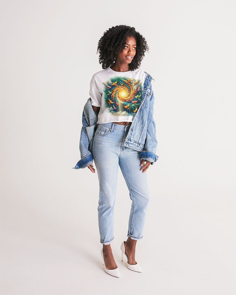 Avian Dance of the Sun Women's Lounge Cropped Tee